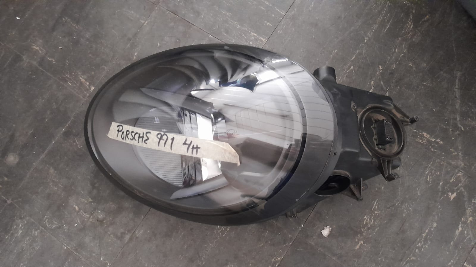 Porsche Carrera 911 Left Headlight OEM | Genuine Front Lamp Replacement